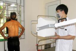 Bệnh viện Phổi Hưng Yên khám sàng lọc, phát hiện bệnh lao tại cộng đồng
