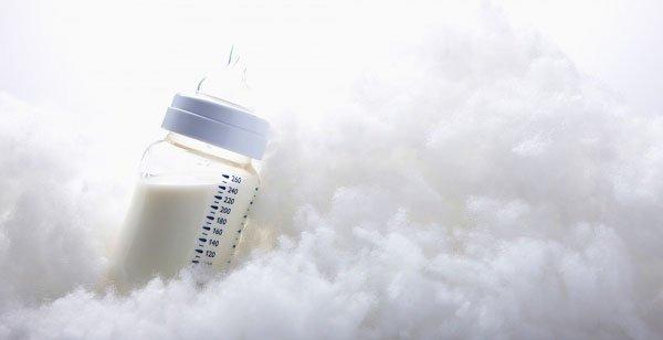 Sữa công thức: Những điều cần biết