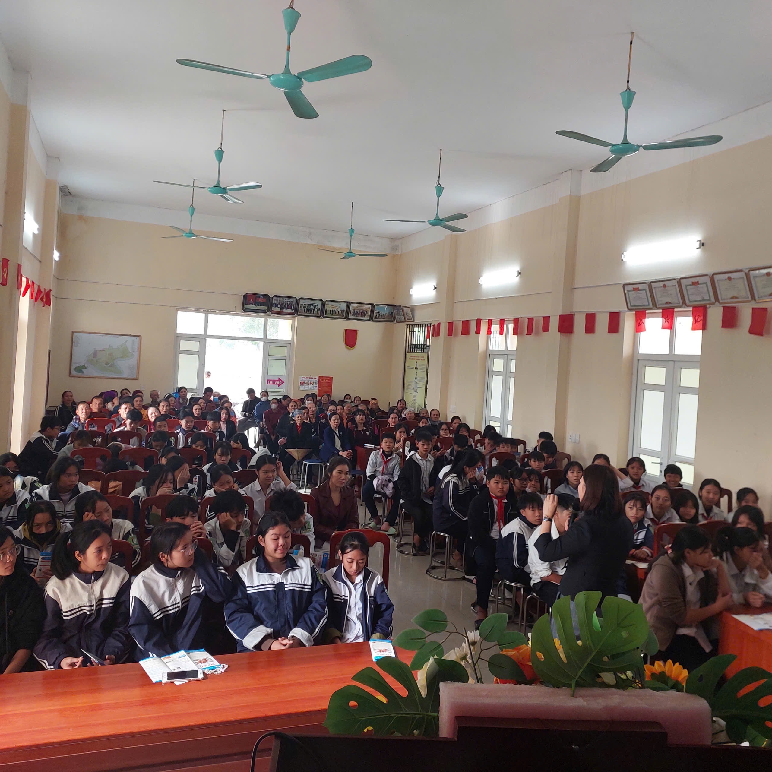 HỘI NGHỊ TRUYỀN THÔNG PHÒNG, CHỐNG HIV/AIDS